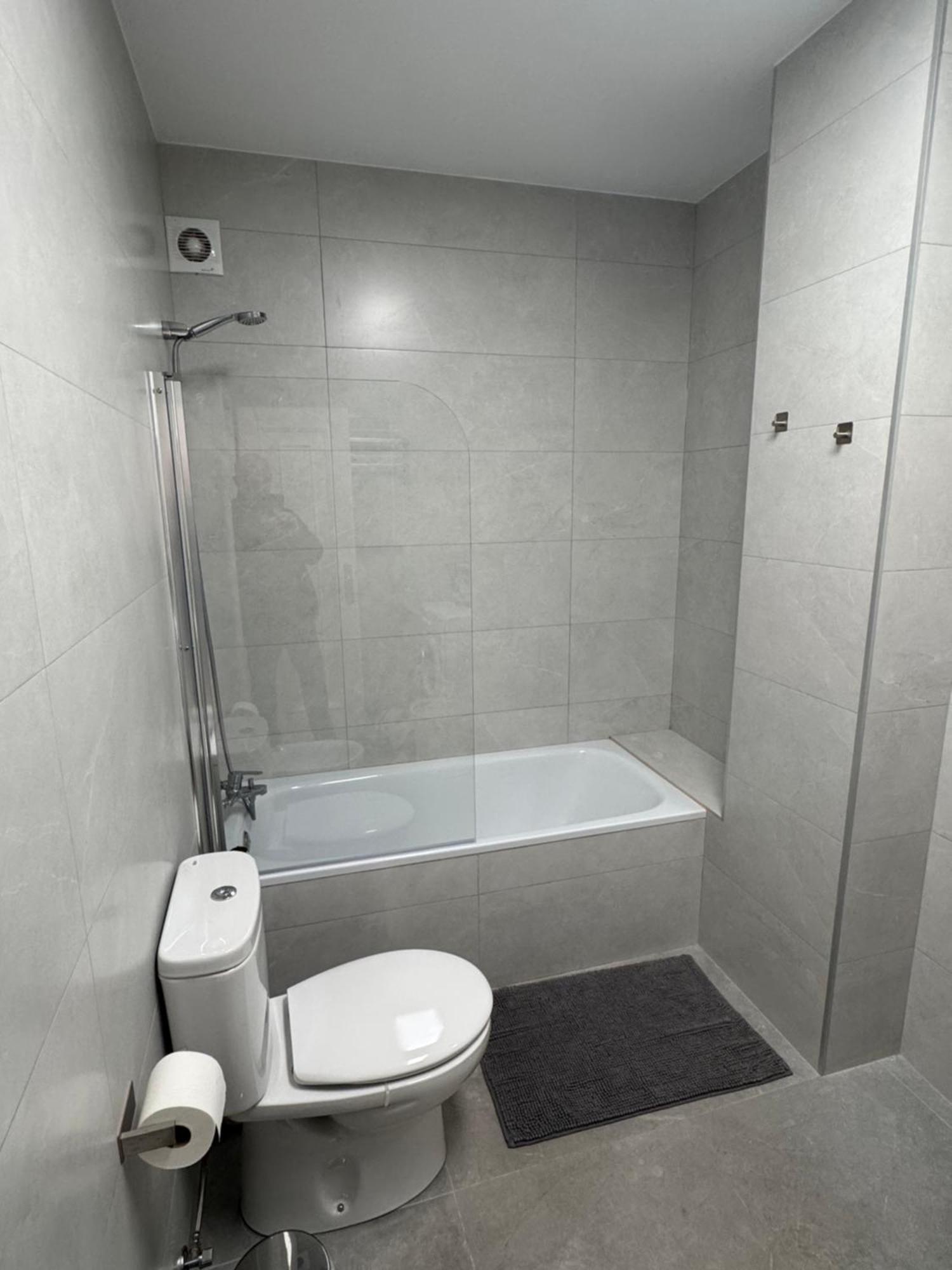 Apartamento Alteawohnung - Life: Pueblo, Iglesia, Pool, Montana *